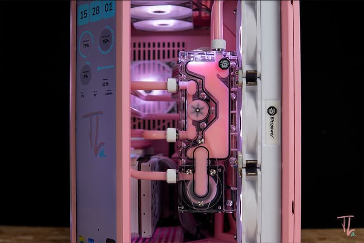 HYTE x techlinmod Y70